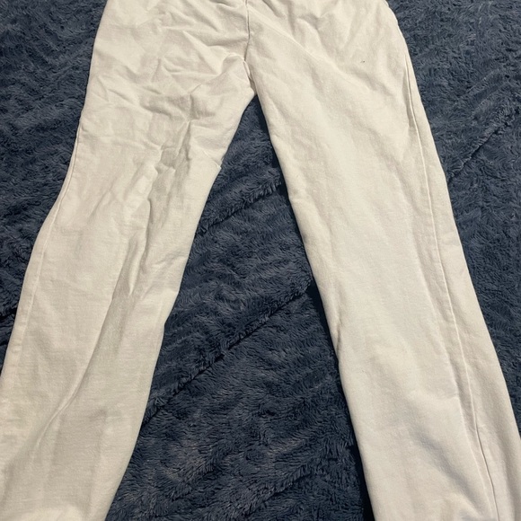 Guess capri white joggers size small - Picture 2 of 3